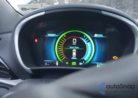 2017 Chevrolet Volt Lt из США, поврежденный, VIN 1G1RC6S5XHU105202
